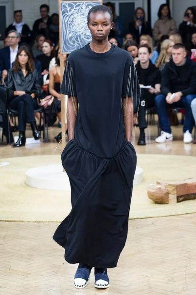 Look 14